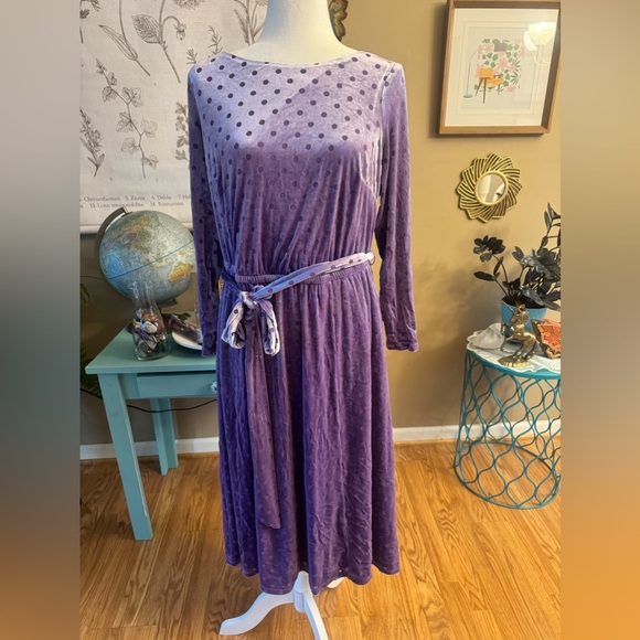 TORRID MIDI Poka Dot Purple Burnout Velvet Boatneck Dress. Sz 0 - Picture 4 of 4